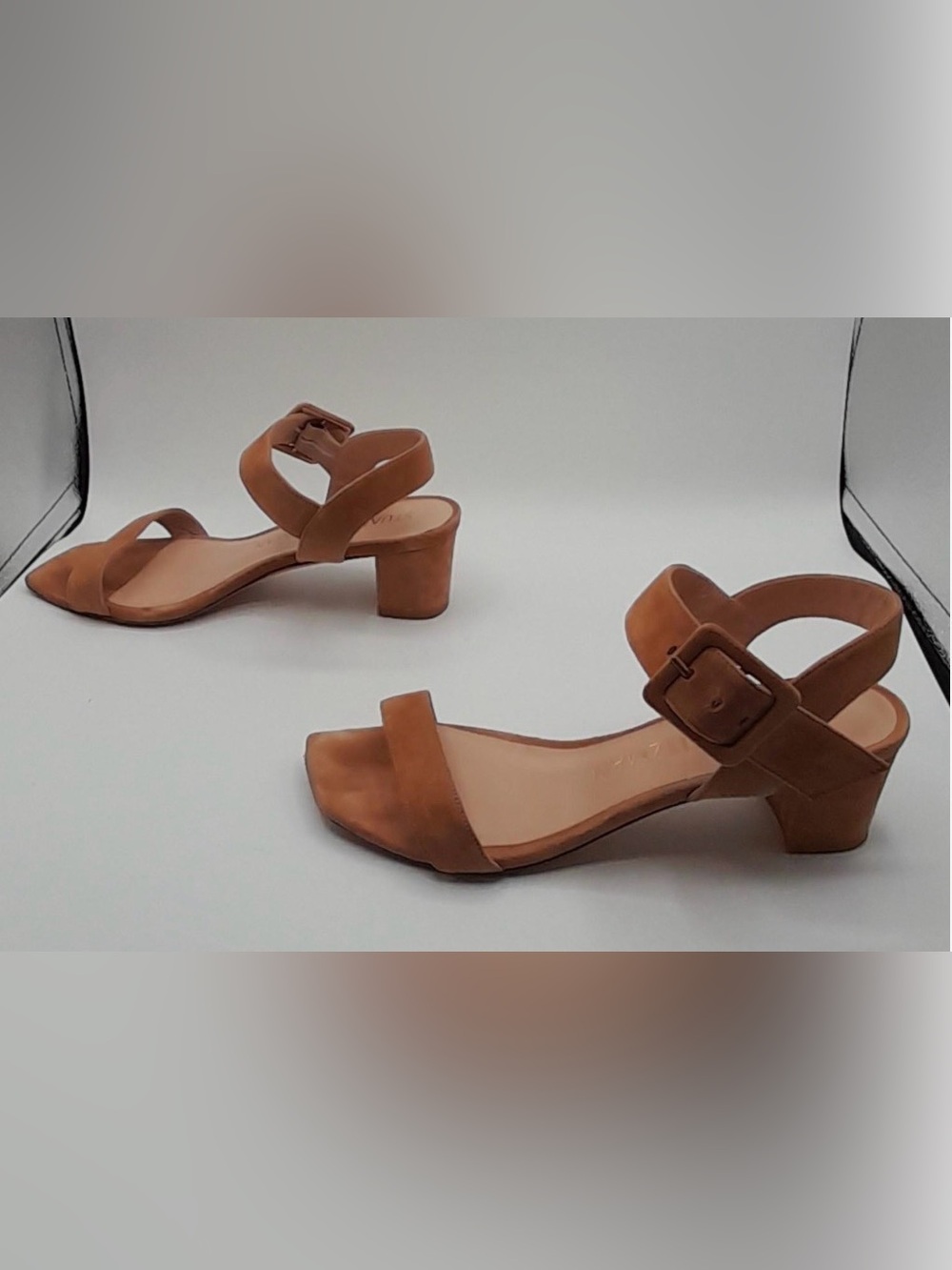 Stuart Weitzman, Brown Strappy Sandals 6.5B Gently preloved